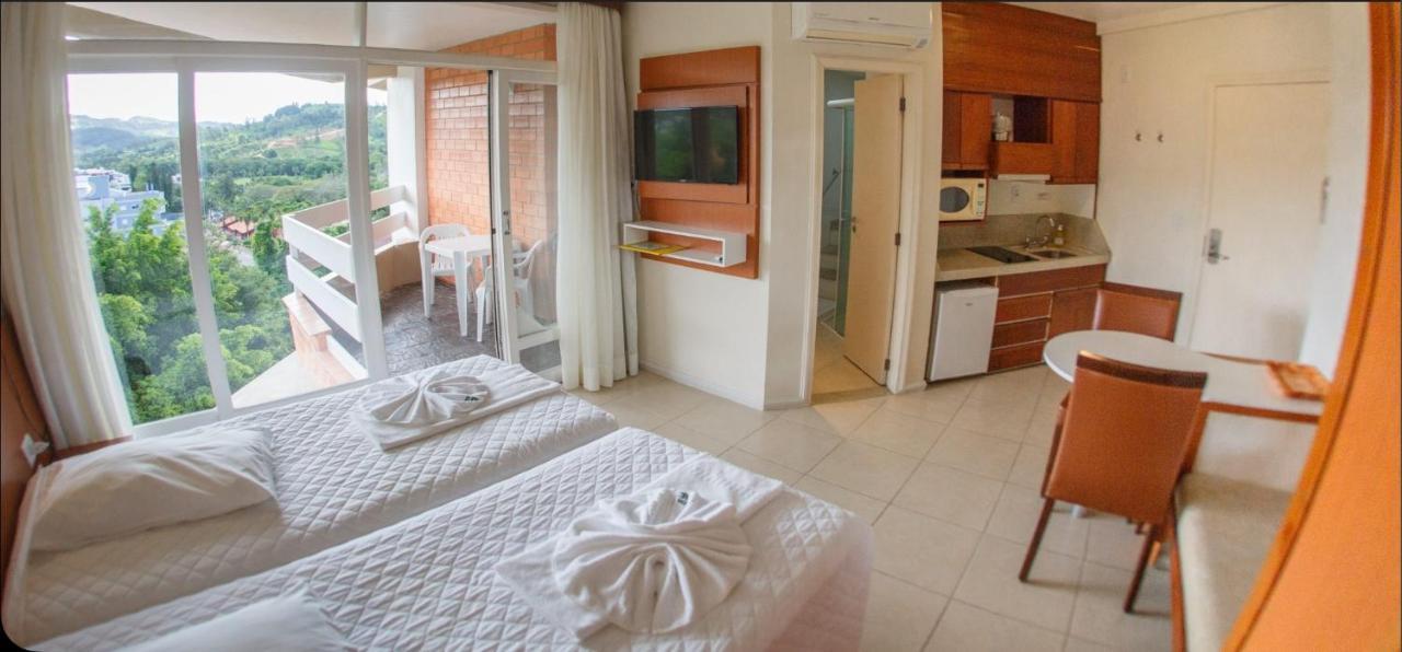 Apart-Hotel Termal Interกราวาตัล ภายนอก รูปภาพ
